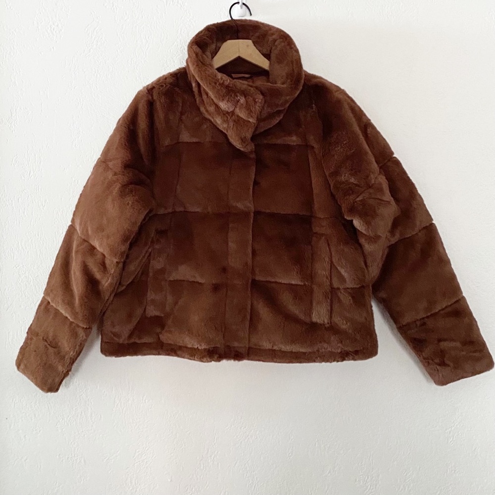 NWT Abercrombie Fitch Faux Fur Mini Puffer SZ XL - Picture 4 of 10